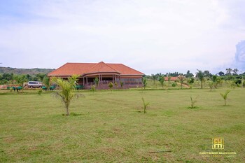 fancy resort beach hotel