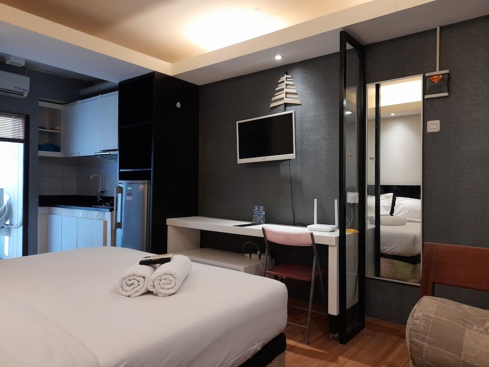 modern studio room at gateway ahmad yani cicadas apartment