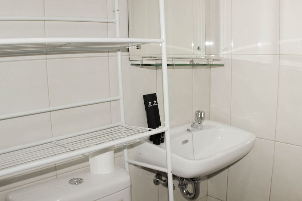 minimalist and comfort 2br at springlake summarecon bekasi apartment