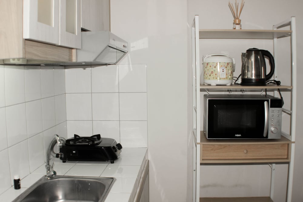 minimalist and comfort 2br at springlake summarecon bekasi apartment