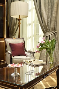 palazzo portinari salviati