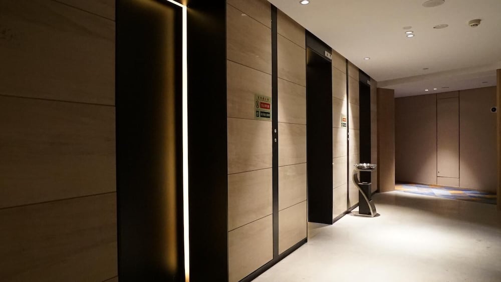 holiday inn express shenzhen dongmen by ihg