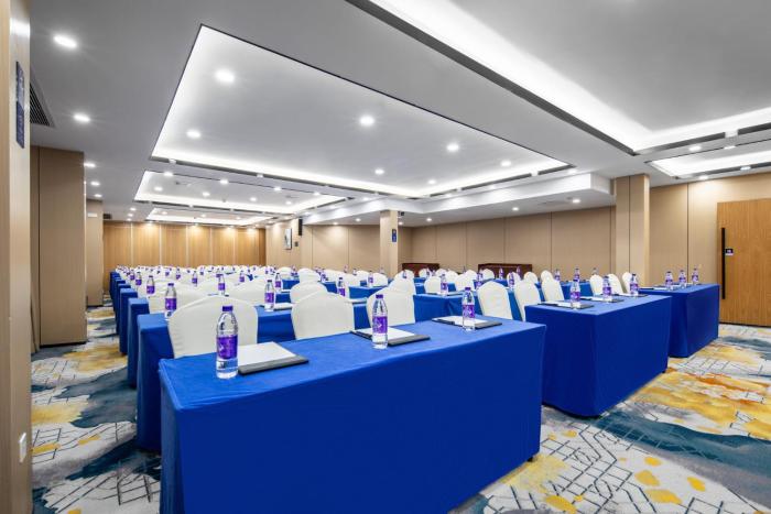 holiday inn express shenzhen dongmen by ihg