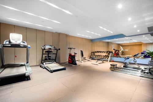 holiday inn express shenzhen dongmen by ihg