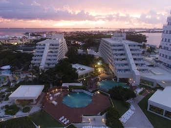 royal holiday at park royal beach cancun all inclusive
