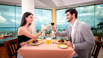 royal holiday at park royal beach cancun all inclusive