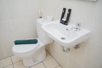 fancy and comfy studio apartment at m town residence