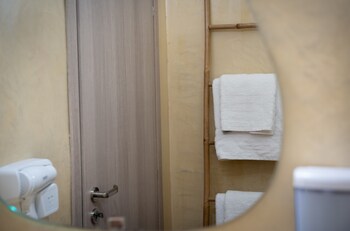 dipolis apartments