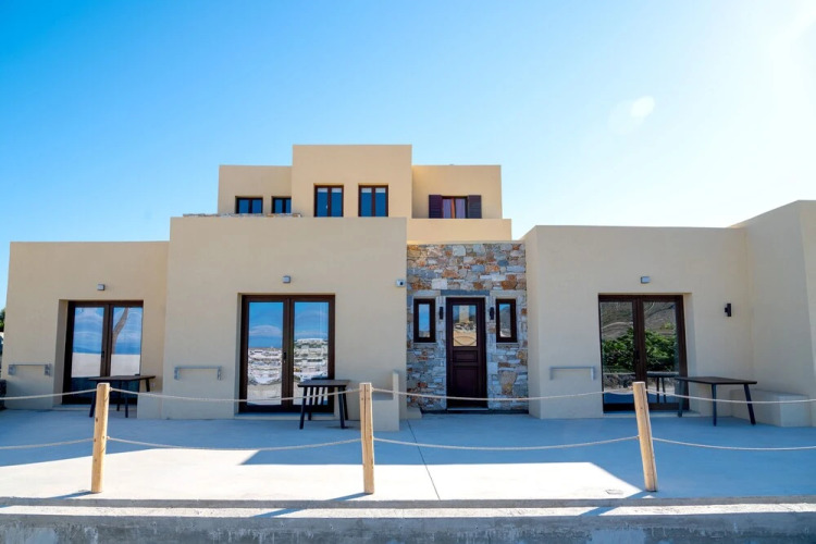 dipolis apartments