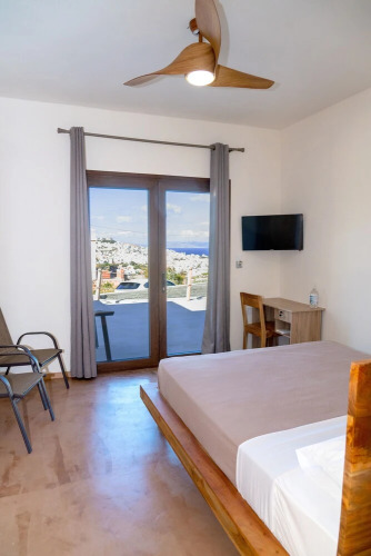 dipolis apartments