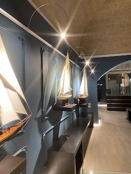 residenze romano and spa hotel diff red