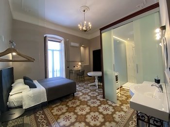 residenze romano and spa hotel diff red