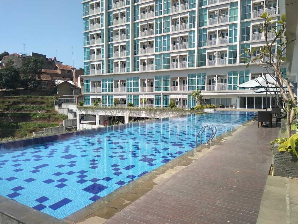 minimalist and affordable studio apartment at taman melati jatinangor