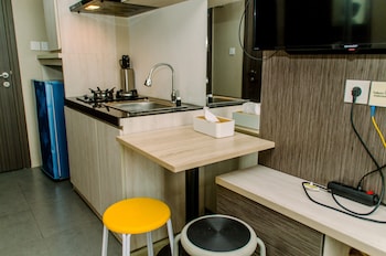minimalist and comfy studio at bintaro icon apartment