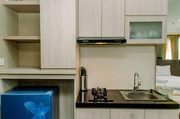 minimalist and comfy studio at bintaro icon apartment