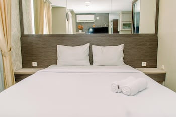 minimalist and comfy studio at bintaro icon apartment