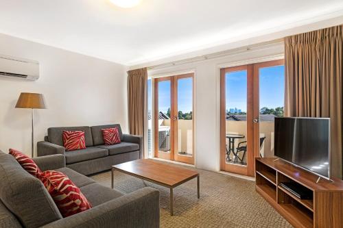 aligned corporate residences kew