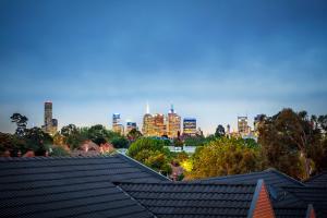 aligned corporate residences kew