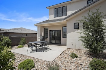 happy hawaiian by freedom vacation rentals