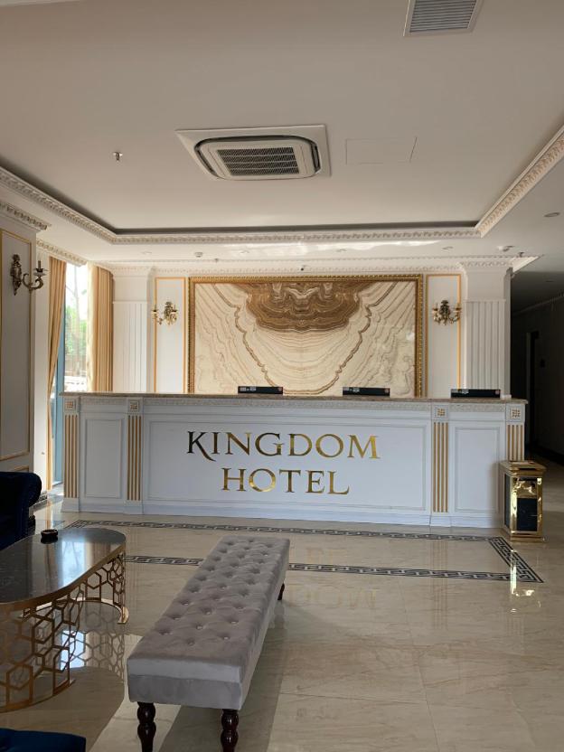 kingdom hotel cua lo