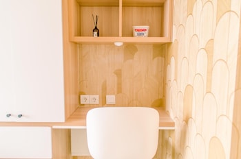 cozy and minimalist studio at sky house bsd apartment