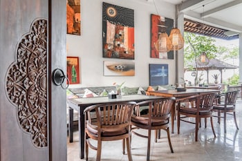 Sari Bamboo Bungalows,,3 star