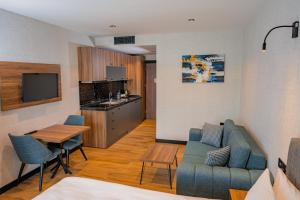 Gorukle Alpas Yasam Hotel,,3 star