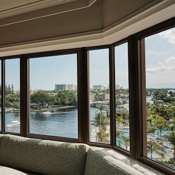 tower at the boca raton