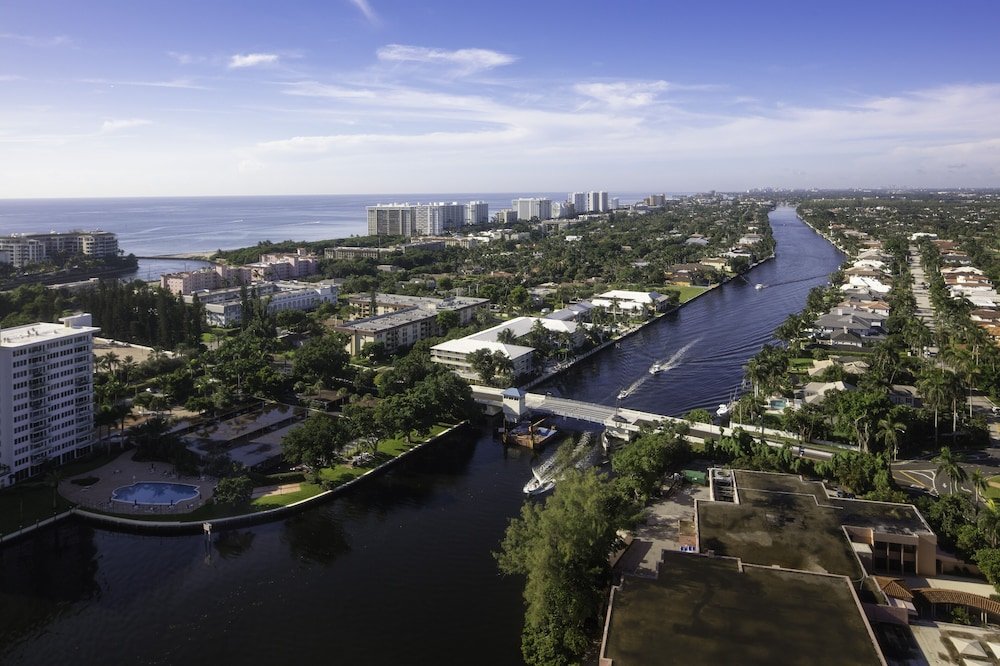 Tower At The Boca Raton,,4.5 star
