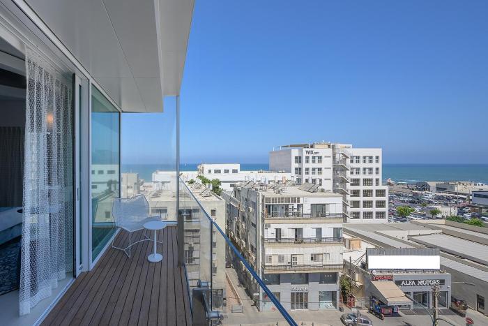 port tower by isrotel design