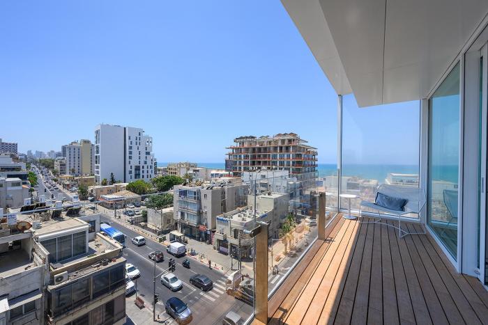 port tower by isrotel design