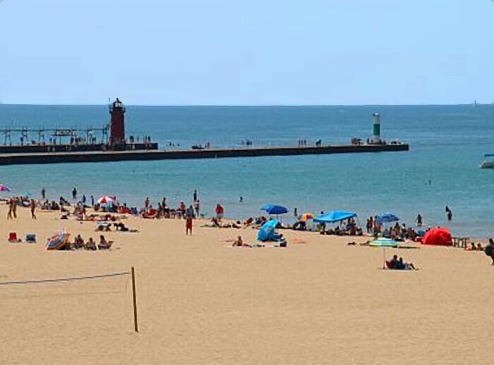 holiday inn express south haven an ihg hotel