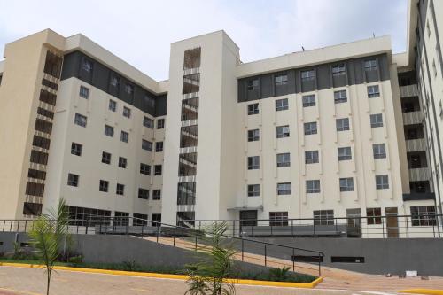 stay plus kingstone executive apartment