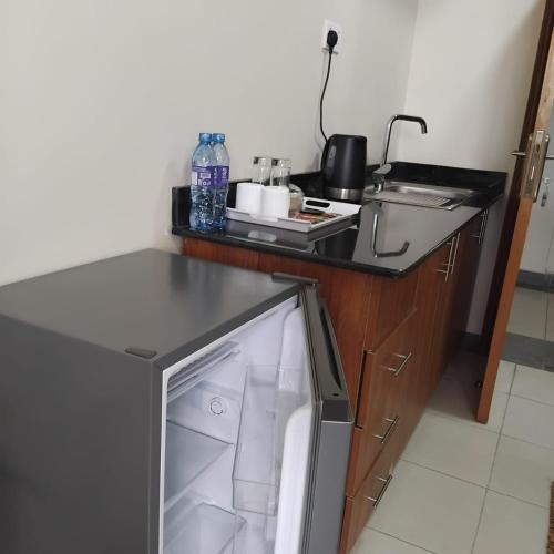 stay plus kingstone executive apartment