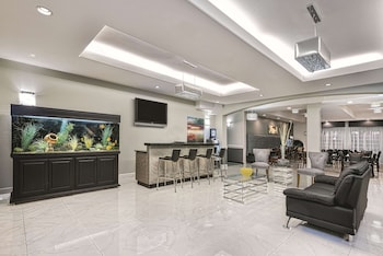 La Quinta Inn & Suites By Wyndham Mercedes Outlet Mall,La Feria>>Hidalgo,3 star