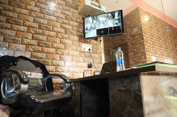 shri laddu gopal guest house