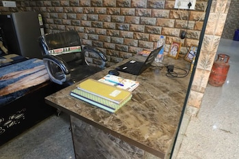 shri laddu gopal guest house