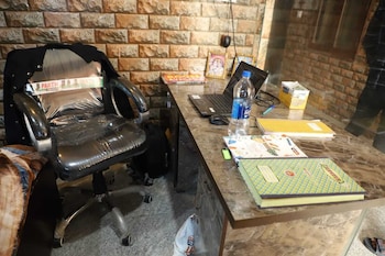 shri laddu gopal guest house