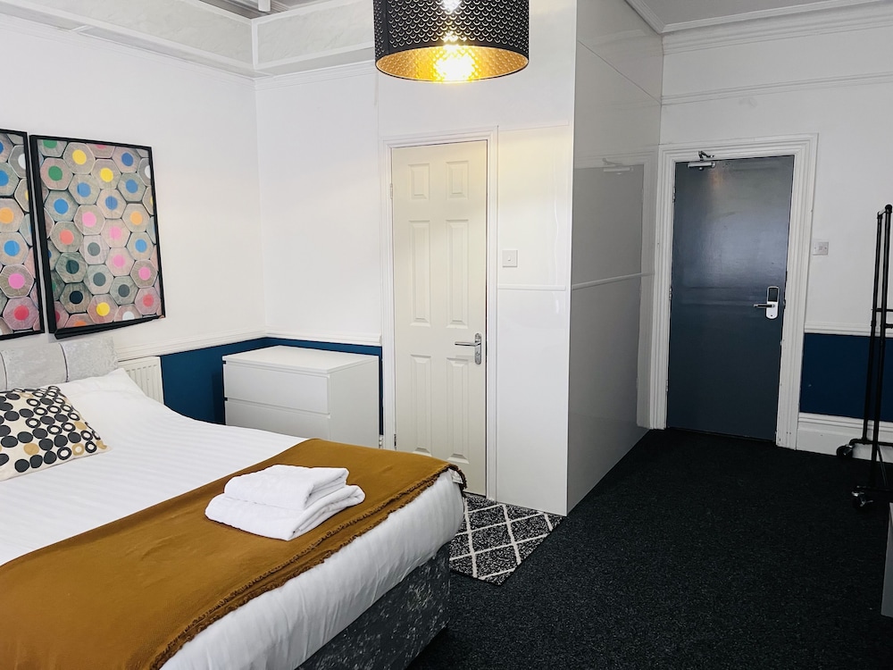 abbeyfield guesthouse