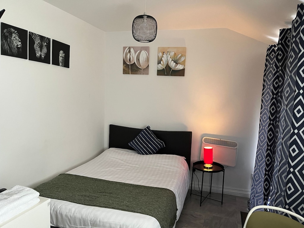 abbeyfield guesthouse