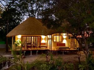 ndhovu safari lodge