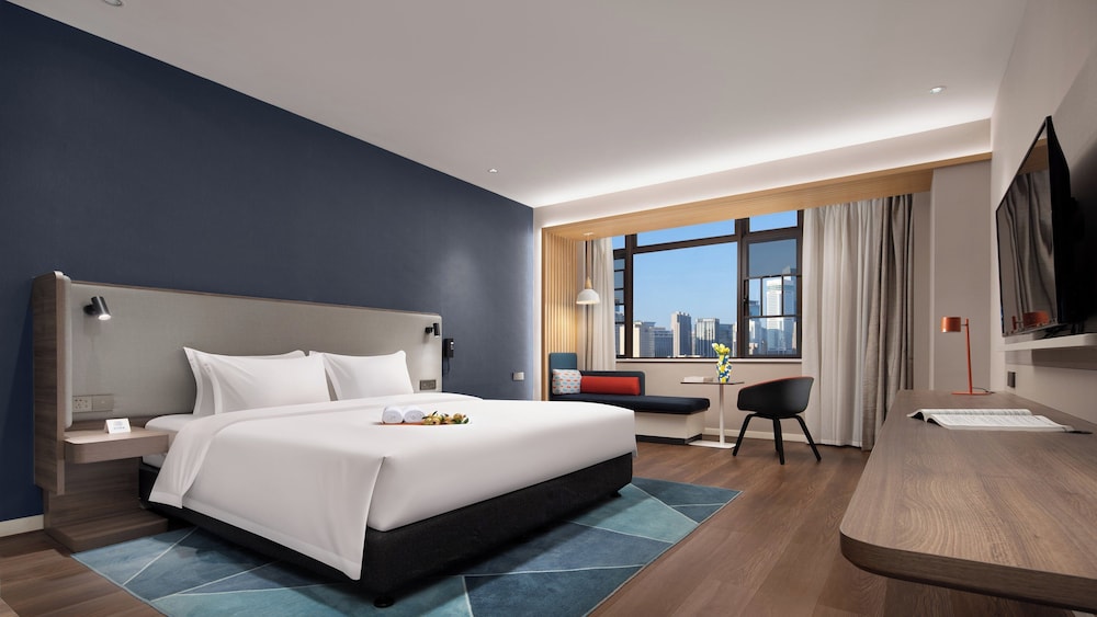 holiday inn express changsha university tech city an ihg hotel