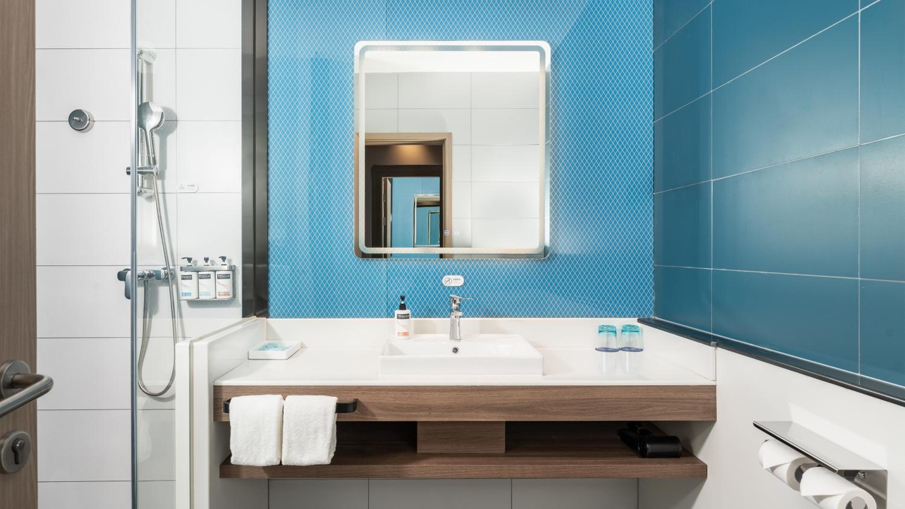 holiday inn express changsha university tech city an ihg hotel