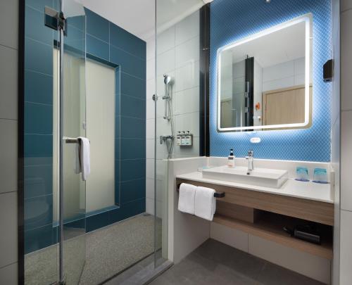 holiday inn express changsha university tech city an ihg hotel