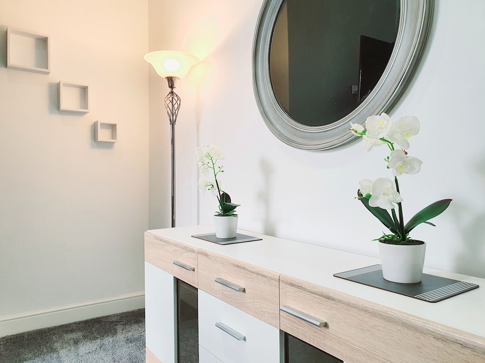 dysa bloomfield house