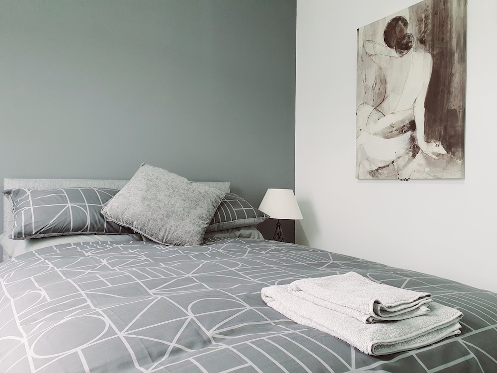 dysa bloomfield house