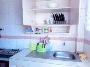 lux suites roverpark apartment south b