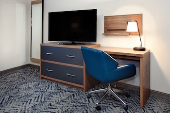 Candlewood Suites Detroit Sterling Heights, An Ihg Hotel,,2.5 star