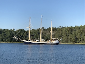 fishermans cabin