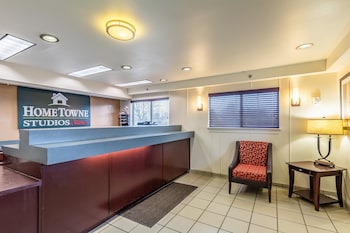 hometowne studios by red roof louisville